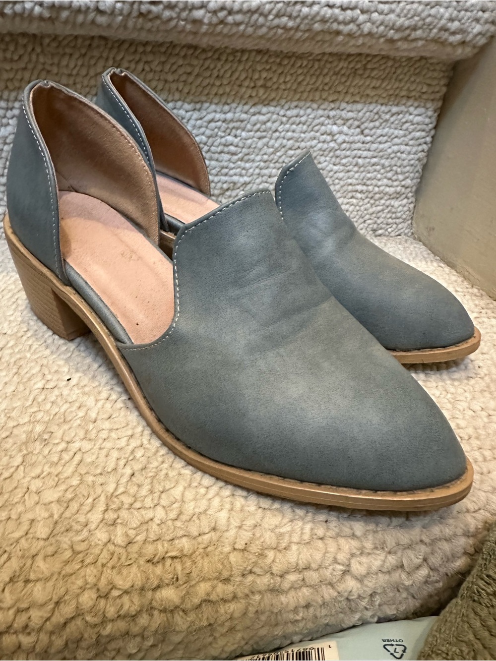 Women’s Grey Suede Open-Side Block Heel Shoes